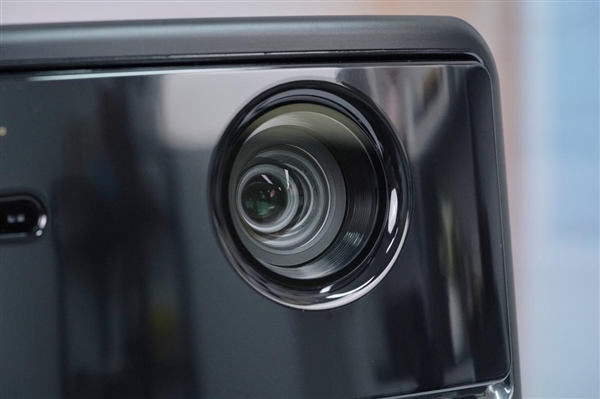 360°無(wú)死角旋轉(zhuǎn)！當(dāng)貝X5S Pro旗艦投影儀圖賞