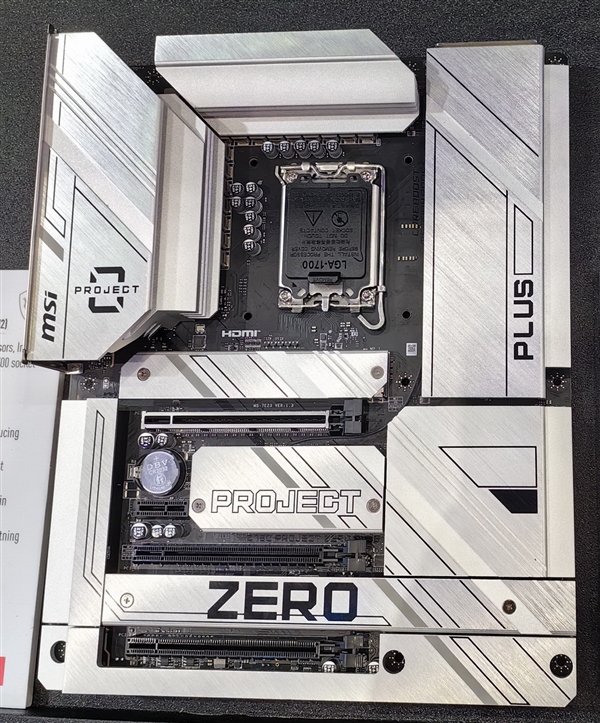 微星主板首秀CAMM2、Mini_CUDIMM兩大革命性內(nèi)存！下代普及四大徒手DIY設(shè)計