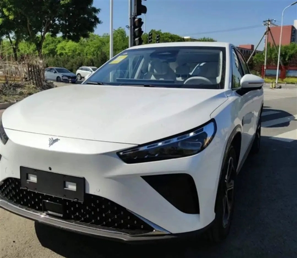 哪吒L爆單背后：小問題開始顯現(xiàn)、車主的平衡與妥協(xié)