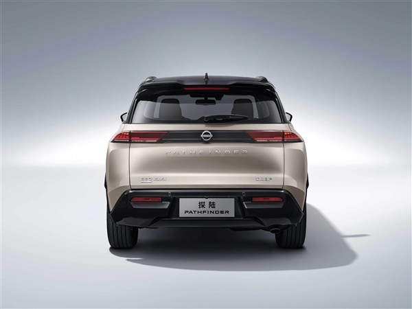 限時僅21.98萬起 日產(chǎn)中大型SUV探陸新車型上市：真的拼了！