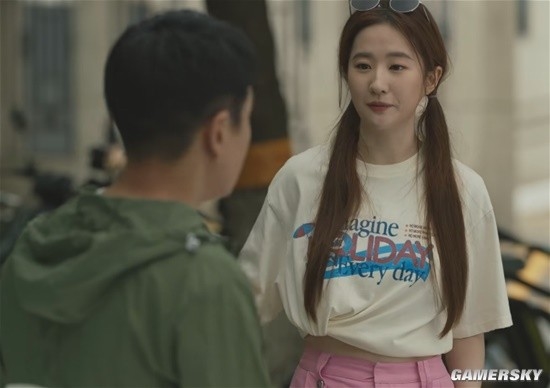 劉亦菲新劇四集吻27次引爭議：被吐槽吻戲太多 36歲演大學(xué)生太違和