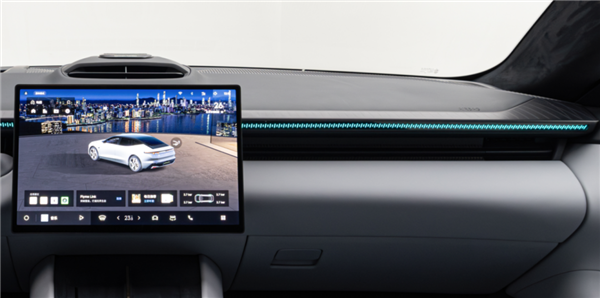 領(lǐng)克的純電車(chē)來(lái)了 想買(mǎi)極氪001的該糾結(jié)了