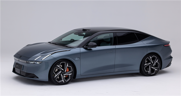 領(lǐng)克的純電車(chē)來(lái)了 想買(mǎi)極氪001的該糾結(jié)了