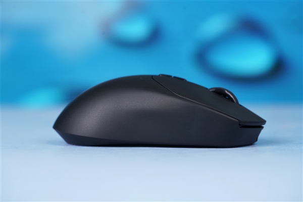 僅有59克！雷柏VT1 PRO MAX雙模無線鼠標圖賞