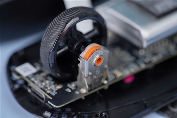 僅有59克！雷柏VT1 PRO MAX雙模無線鼠標圖賞