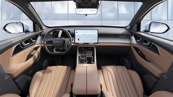 別說(shuō)奇瑞不懂設(shè)計(jì)！全新瑞虎8L內(nèi)飾發(fā)布：豪車既視感