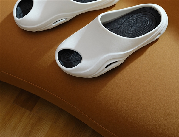 比門店立省150元！361° N40運(yùn)動(dòng)拖鞋大促：49元包郵到手