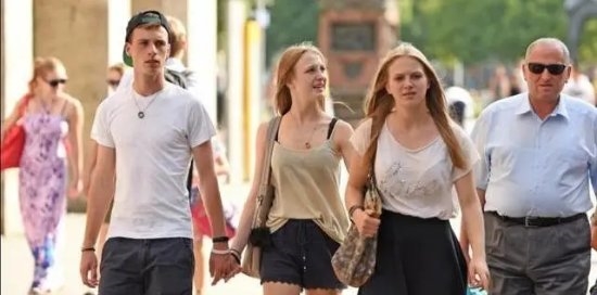 俄羅斯要將離婚手續(xù)費(fèi)提高近7倍:以降低離婚率