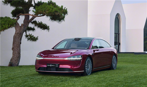 比邁巴赫還舒適！享界S9計劃在五十萬元級占據(jù)10%的市場份額