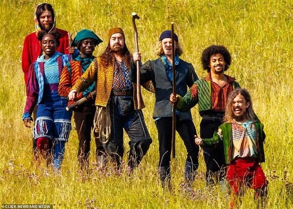 迪士尼《白雪公主》真人電影終于拍完：黑雪公主自豪