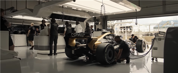 蘋果打造！電影《F1》首支預告片發(fā)布：大量真實賽場實拍
