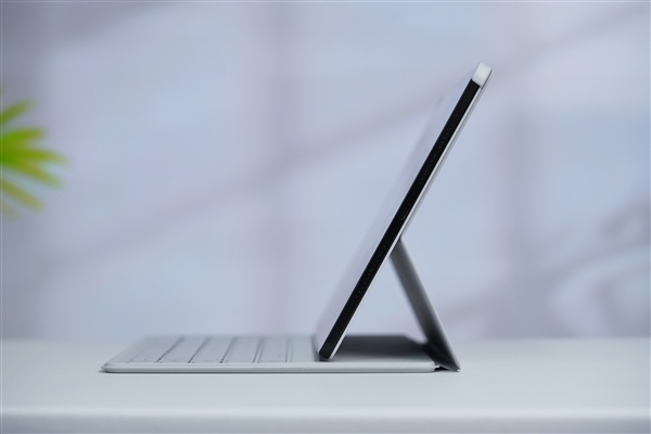 3K 144Hz OLED大屏！榮耀平板MagicPad2圖賞