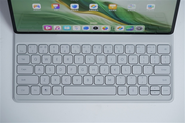 3K 144Hz OLED大屏！榮耀平板MagicPad2圖賞