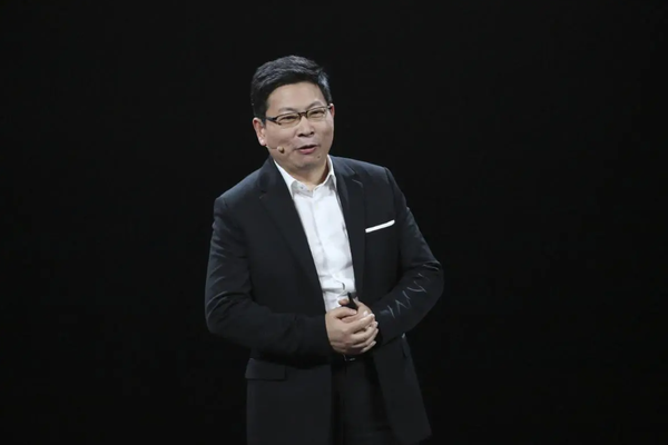 余承東回應(yīng)華為25億元轉(zhuǎn)讓問界品牌：法規(guī)要求 品牌必須生產(chǎn)商所有