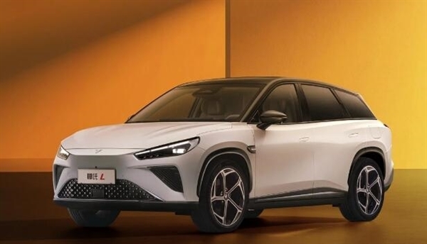 破解自燃難題！哪吒汽車防火專利亮相：車位四周自動噴水滅火