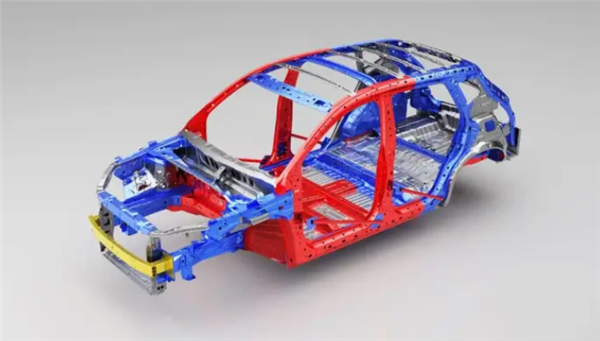 五菱首款雙動(dòng)力新能源SUV星光S配置公布：搭載零自燃神煉電池