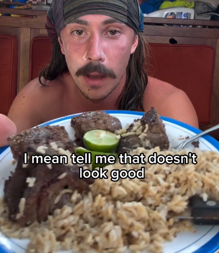 網(wǎng)紅辭職下海結(jié)果被困海中 這老哥要體驗(yàn)現(xiàn)實(shí)版海賊王