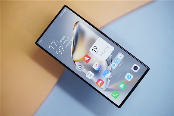 完美真全面屏！努比亞Z60 Ultra領(lǐng)先版圖賞