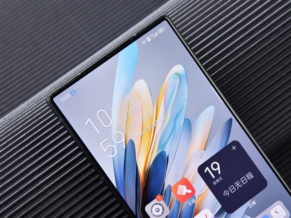 強(qiáng)真全面屏旗艦！努比亞Z60 Ultra領(lǐng)先版上手