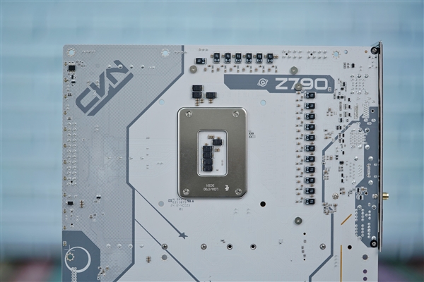 支持i9-14900K！七彩虹VCN Z790D5 ARK FROZEN方舟主板圖賞