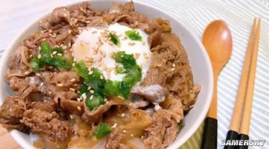 日本媒體稱牛肉飯漲價(jià)賴中國(guó)火鍋牛肉片需求旺盛：網(wǎng)友瘋狂吐槽