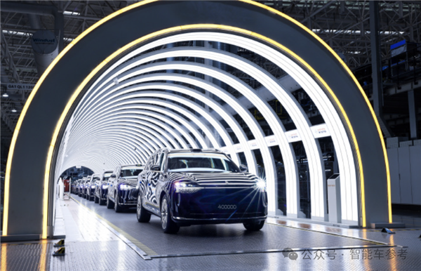 余承東重慶開炮 回應(yīng)黑子一切質(zhì)疑