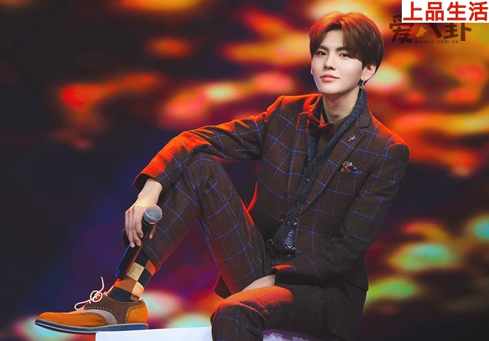 畢雯珺和吳宣儀的戀情并不真實(shí)