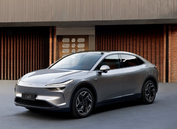 中國首個整車全域操作系統(tǒng)！蔚來樂道宣布L60全系搭載SkyOS·天樞