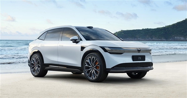 品牌首款800V純電SUV 極氪7X新官圖發(fā)布：黑武士超驚艷