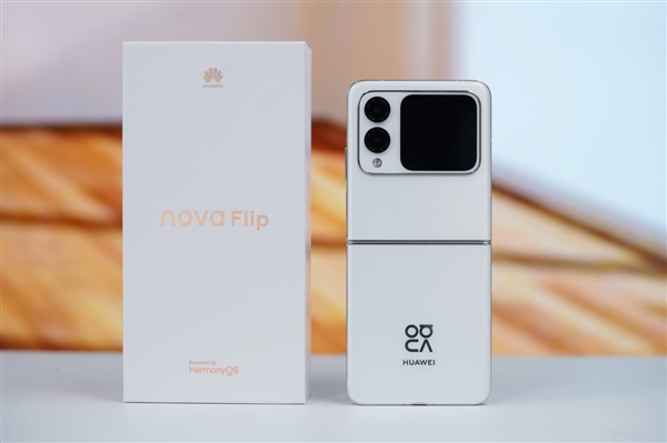 華為首款nova小折疊！nova Flip圖賞