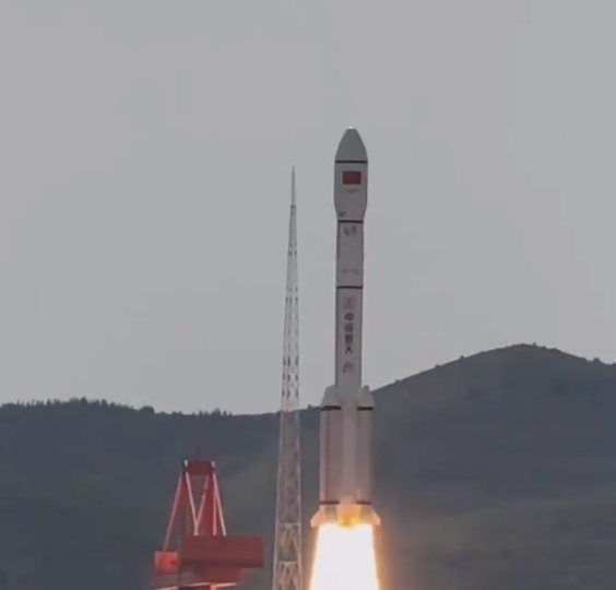 中國版星鏈！千帆星座首批組網(wǎng)衛(wèi)星一箭18星升空入軌