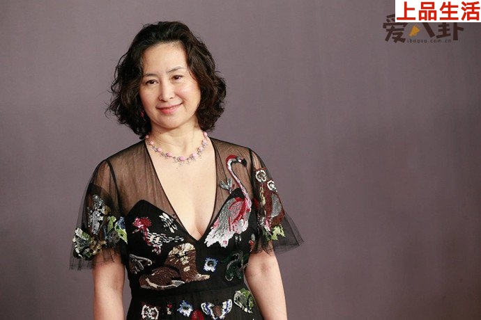 二太大女兒何超瓊成接班人？