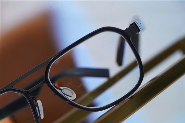 30.9克超輕設計！界環(huán)AI音頻眼鏡圖賞