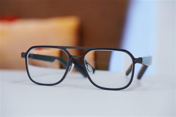 30.9克超輕設計！界環(huán)AI音頻眼鏡圖賞