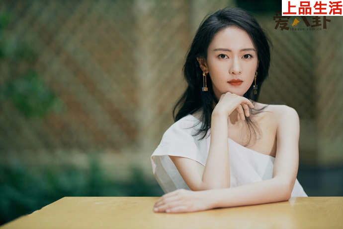 童瑤與系主任黃定宇地下情