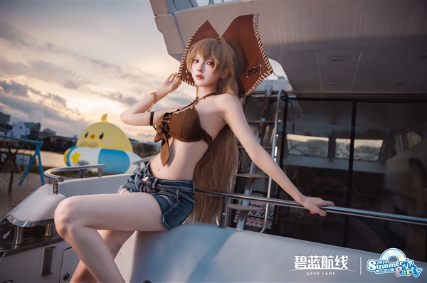 《碧藍(lán)航線》港區(qū)盛夏清涼節(jié)返圖：Coser風(fēng)姿絕美