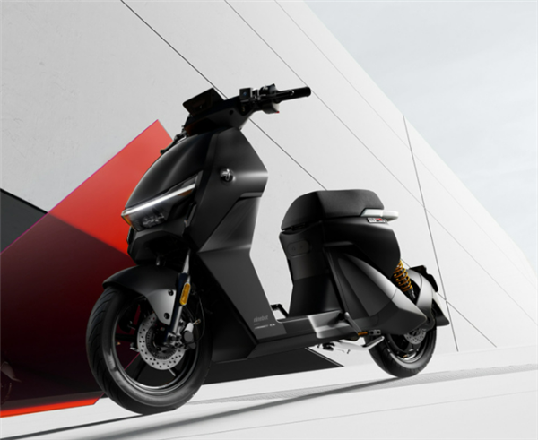 九號(hào)電動(dòng)明星產(chǎn)品！獵戶座5Z涉嚴(yán)重違法違規(guī)：全國被禁售