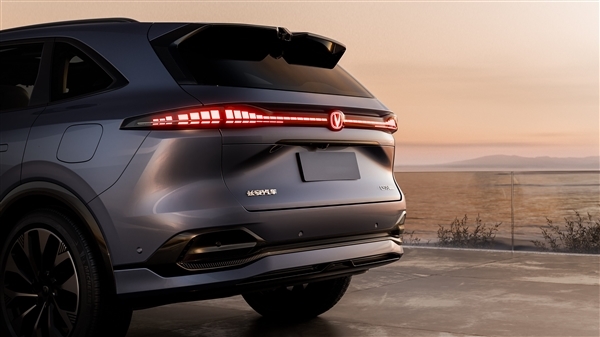 暢銷的燃油SUV之一！新一代長安CS75 PLUS量產(chǎn)下線