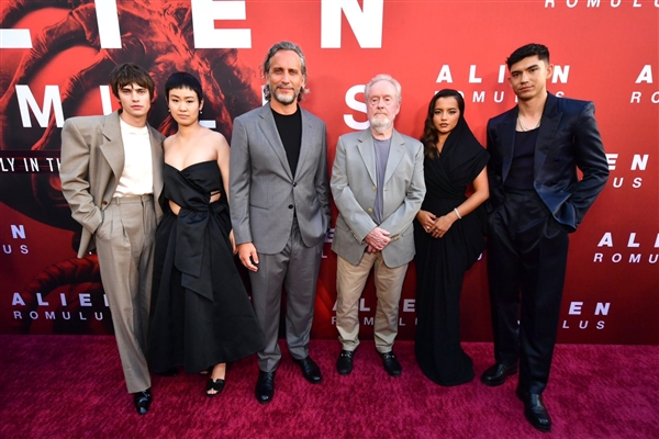 《異形：奪命艦》票房高開