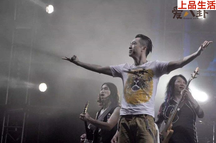 庾澄慶音樂細胞來自母親