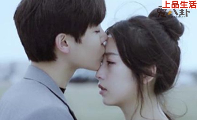 周雨彤豪宅內(nèi)景曝光