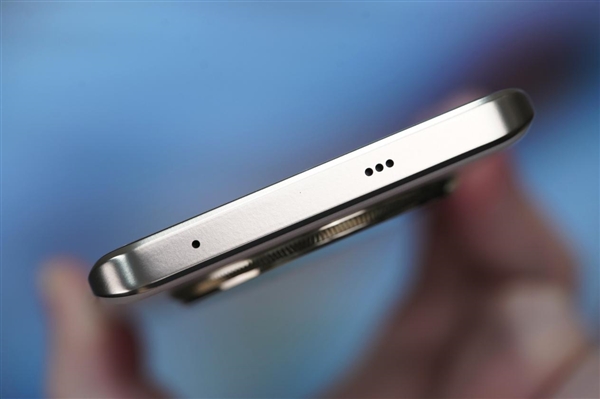 首發(fā)全新索尼超光影潛望長焦！真我13 Pro+圖賞