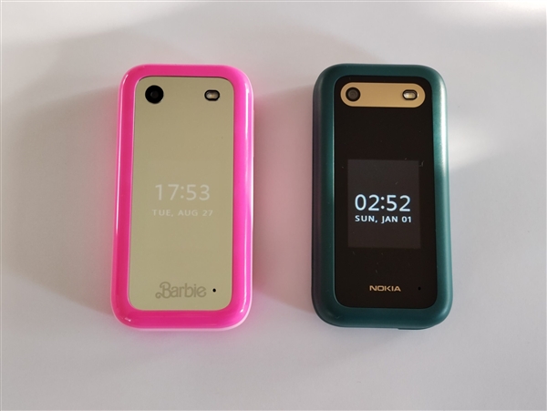 919元！HMD Barbie芭比聯(lián)名翻蓋機(jī)發(fā)布：粉色機(jī)身少女心爆棚