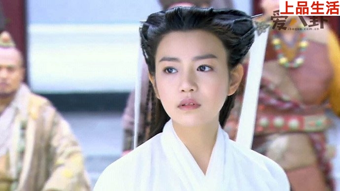 雞腿姑姑與姑娘的評(píng)價(jià)為何這么大