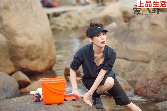 節(jié)目外的寧靜也十分圈粉