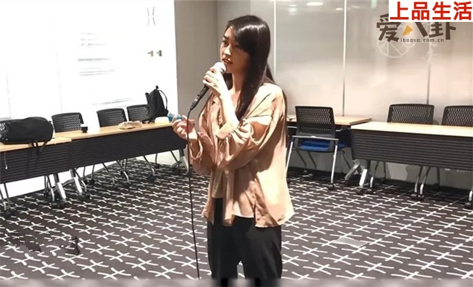 七穗練習(xí)唱歌