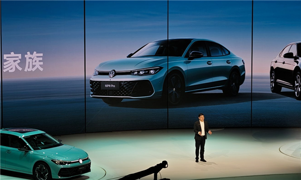 大眾帕薩特上市發(fā)布會演示AI語音助手翻車：問米線卻回答座椅靠背