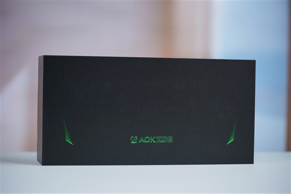 全球第二款酷睿Ultra掌機！AOKZOE A2 Ultra圖賞