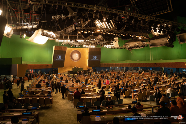 《流浪地球2》紀(jì)錄片來(lái)了！踹開(kāi)中國(guó)科幻電影大門(mén) 太難了