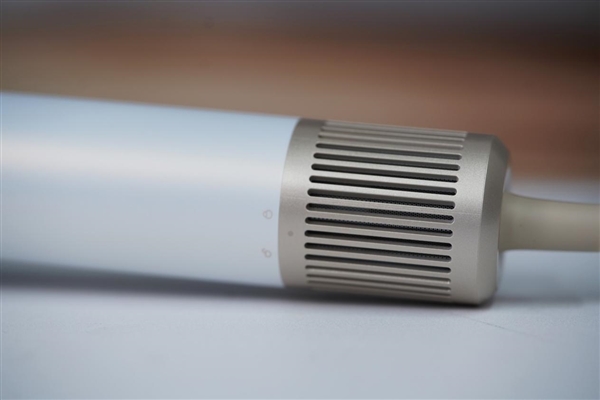 內(nèi)含米家保溫杯 米家高速吹風(fēng)機(jī)H501白金禮盒圖賞